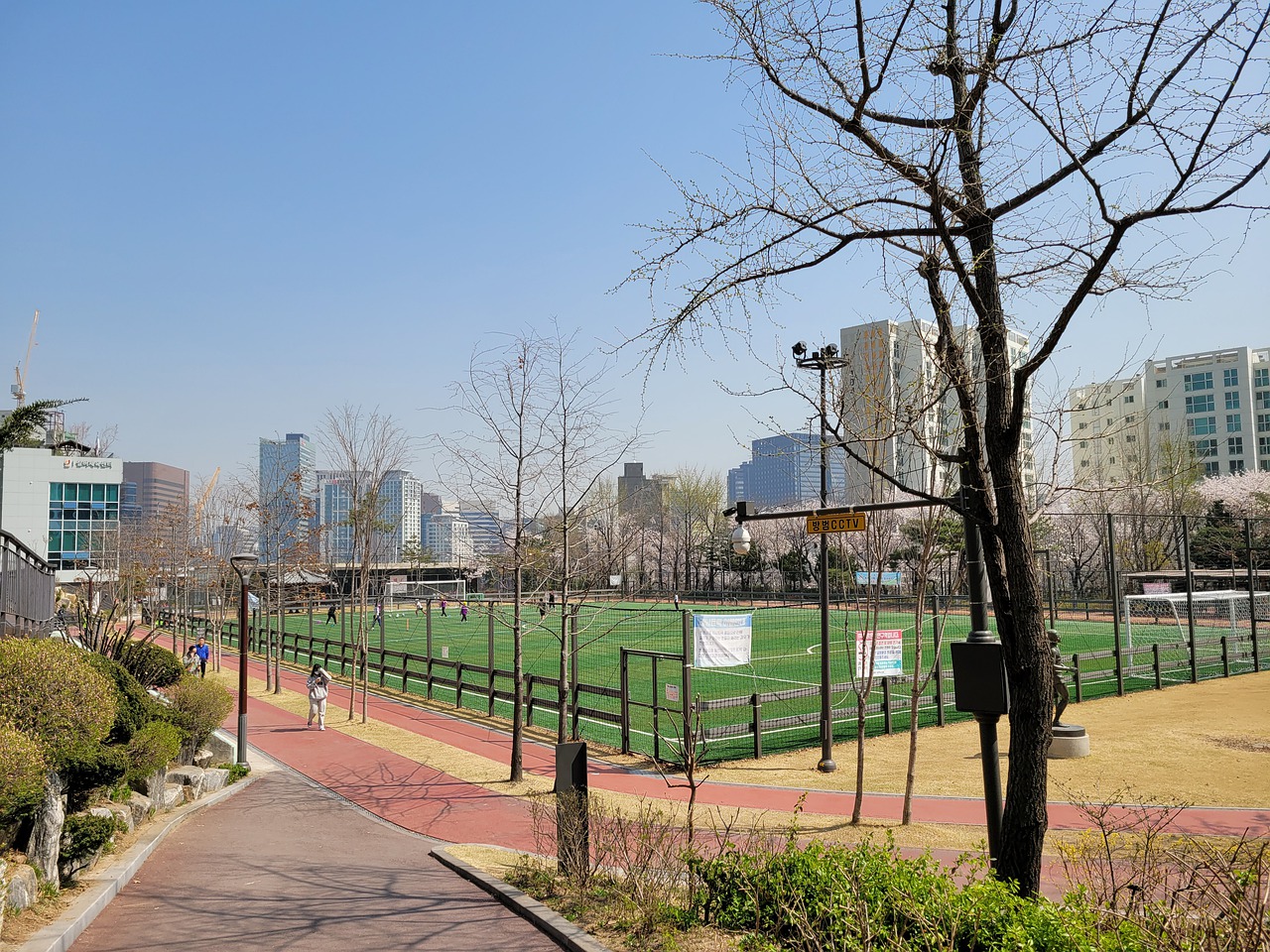 内找到了一 内找到了一